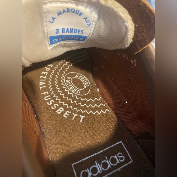 Adidas Casual Shoe - Picture 3 of 5